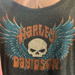 Ladies 2x Harley Davidson tshirt